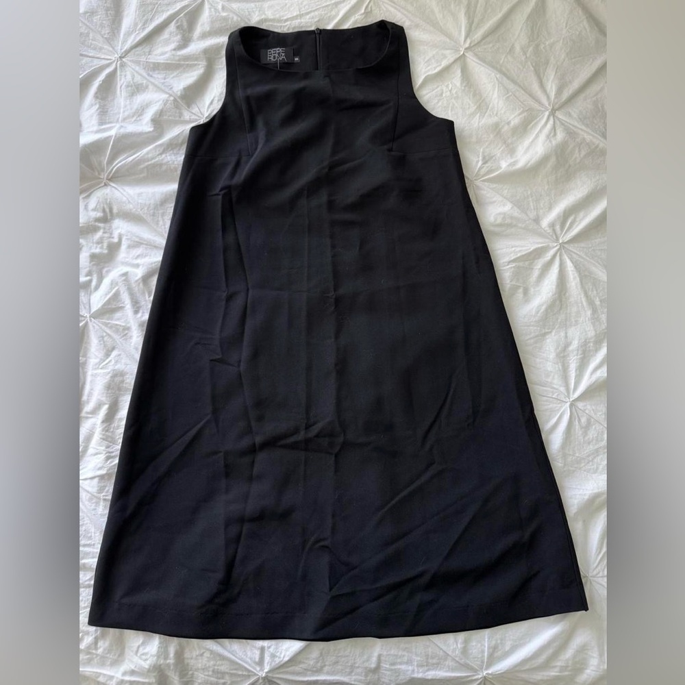 Chic Black Sleeveless Mini Dress